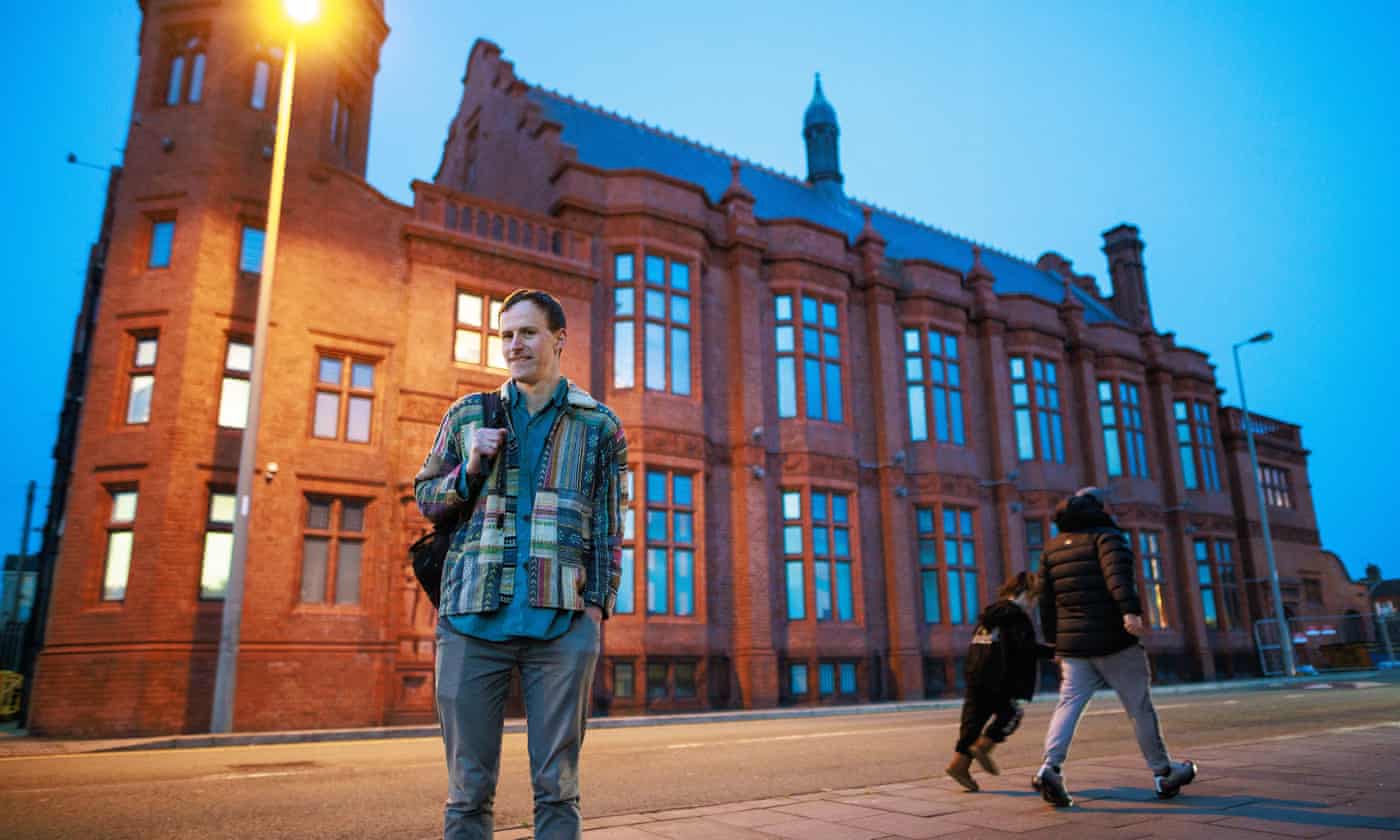 Liverpool man who inherited £100,000 lets 12 strangers give the money away